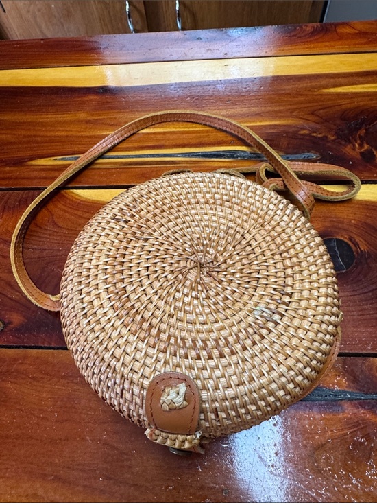Source Unknown Handbags - Woven Round Rattan Crossbody Bag in Natural Tan